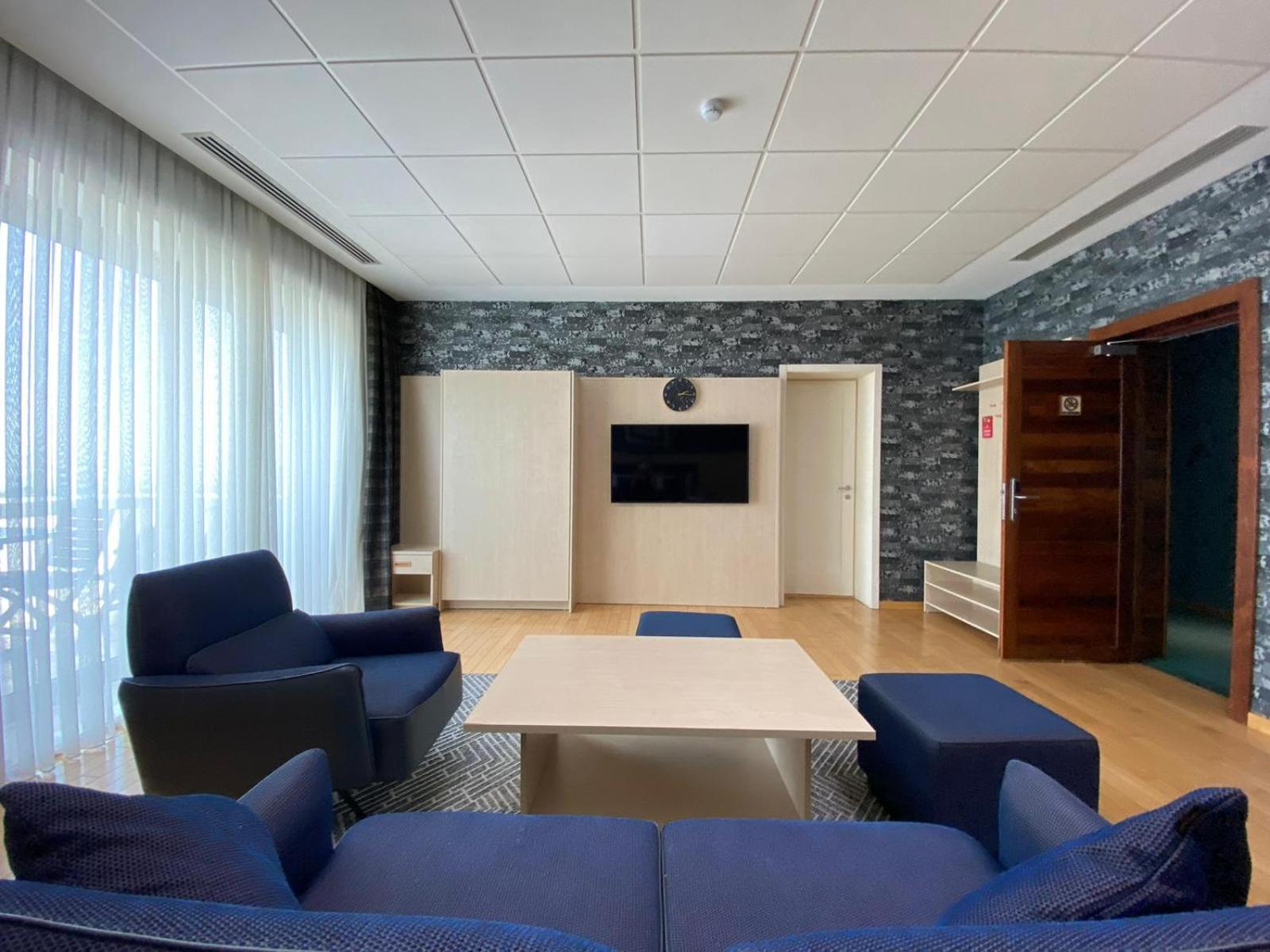 מלון Badam D'art Boutique 5*